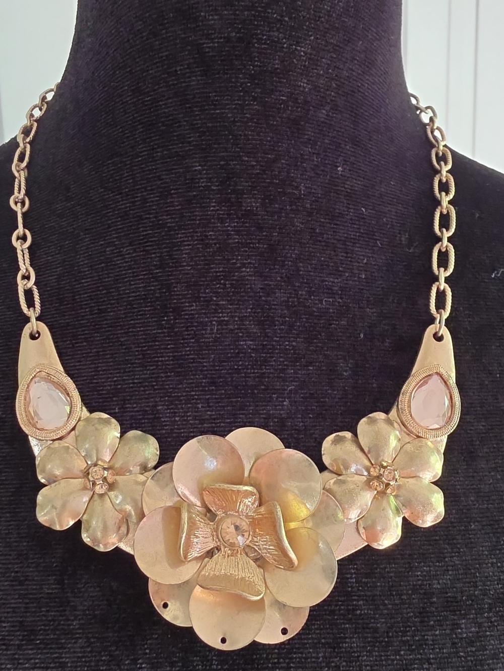 Gold Floral Statement Necklace - Women Jewelry